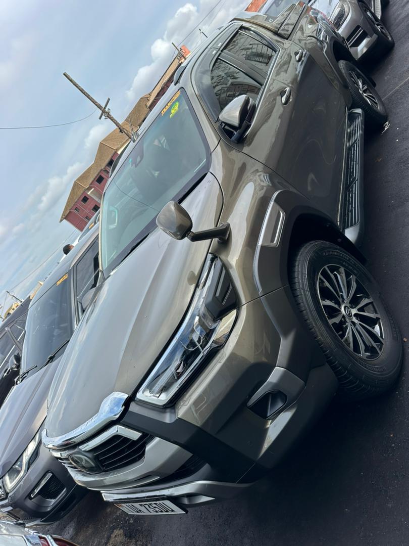 Toyota Hilux Double Cab (Rocco Trim)